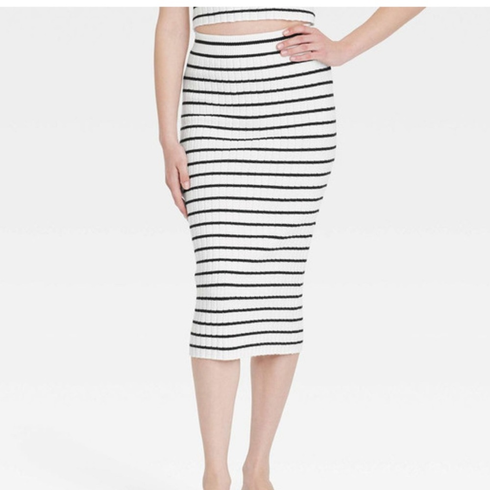 Universal thread Knit striped midi skirt large